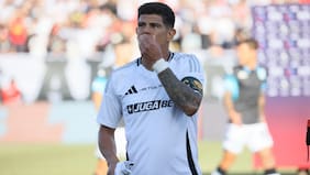 “No es la primera vez que amenazan a sus propios jugadores”: recado de la Garra Blanca a Esteban Pavez llega al Senado