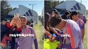 Inusual visita en el CDA: hinchas de la “U” compartieron una jornada de ensueño junto al plantel azul