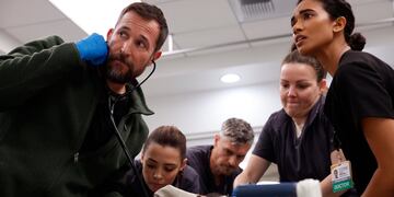 HBO Max lanza el intenso tráiler de la temporada 2 del aclamado drama médico The Pitt