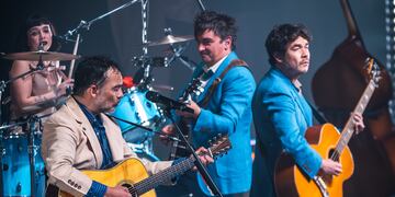 Los Bunkers y su Gira Acústica en el Teatro del Lago: agrandando el legado