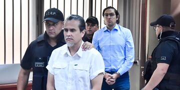 Democracia Viva Carlos Contreras y Daniel Andrade