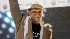 "Eran fotografías explícitas del acto sexual": Mujer asegura haber visto más de 100 fotos de supuestas "orgías" del Temucano Tito Fernández