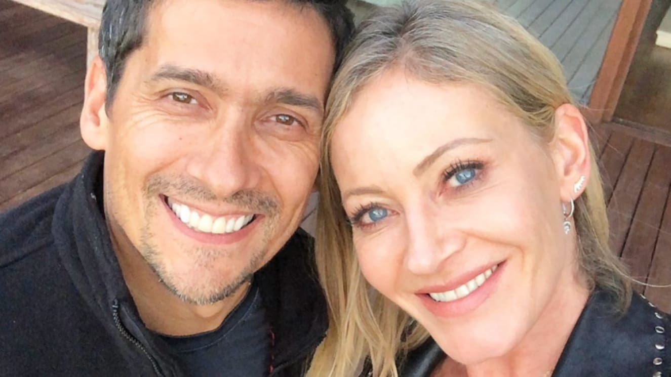 Hermana de Marcela Vacarezza comparte foto inédita del matrimonio de la psicóloga con Rafael Araneda