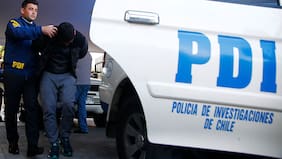 En pleno carrete de Año Nuevo: detienen a joven de 26 años tras ser acusado de acuchillar y matar a su tío en Valparaíso