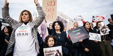 Rally in Berlin following Mahsa Amini's death
