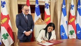 “No sólo hablo español… soy chilena”: Soraya Martínez jura como alcaldesa de Montreal en Canadá