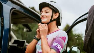 Golpeada desde un auto en movimiento: atleta francesa denuncia agresión física en Chile