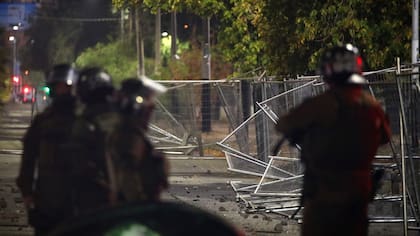 De las contradicciones a una petición: revelan carta de los carabineros imputados por muerte de hinchas de Colo Colo