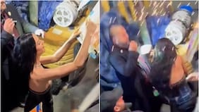 El impactante momento en que un transformador explotó frente a Katy Perry: cantante estaba firmando autógrafos a fans