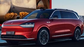 A bordo del Aito M9, el auto que se maneja y estaciona solo de Huawei