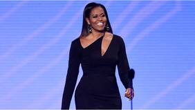 ¡Bellísima! El ondero nuevo look de Michelle Obama con el que la está rompiendo