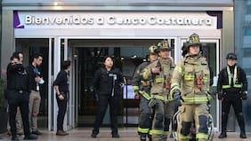 Cómo comenzó el incendio en tienda Skechers del Costanera Center