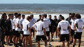 ¡Atención, albos! Aseguran que otro cuadro del fútbol chileno le “robó” fichaje a Colo Colo