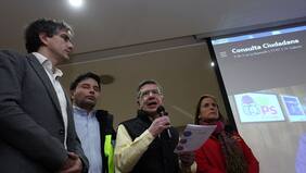 Lavín y otros siete alcaldes celebraron el triunfo del "Sí"