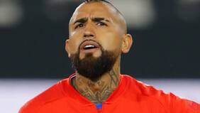 “¿Por qué siempre buscar afuera?”: Vidal apuesta por el producto nacional y propone a querido DT para asumir La Roja
