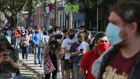 ¡A cuidarse!: Estas son las 10 comunas con más casos activos