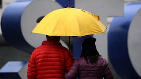 ¿Vuelve la lluvia a Santiago?: Revisa el pronóstico del tiempo para este domingo en la capital