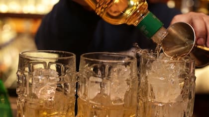 En busca de la Piscola perfecta: ¿cómo la toman los expertos?