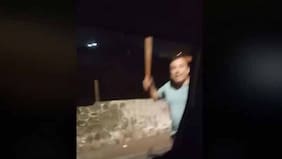 Acusan a militar de atacar con bate de béisbol a repartidor de delivery