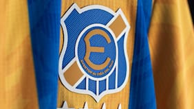 Escándalo en Everton: aseguran que jugador quiso “robarle” la esposa a un compañero