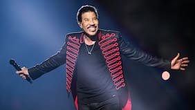 Preocupación por Lionel Richie: revelan que el cantante ingresó a la UCI tras un concierto en Estados Unidos