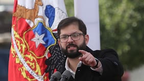 Presidente Gabriel Boric fue ovacionado durante el cambio de mando en Colombia