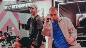 Amigo de Artistas: la banda de cumbia chilena que es hit en Argentina