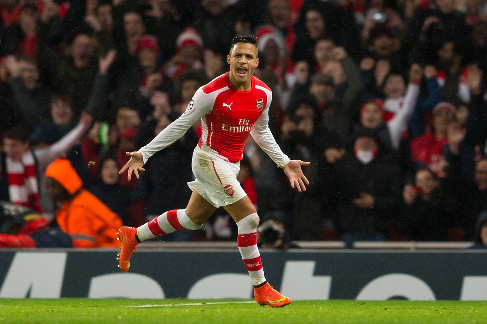 Alexis Sánchez vivió los mejores años de su carrera en el Arsenal. (Foto: Photosport)