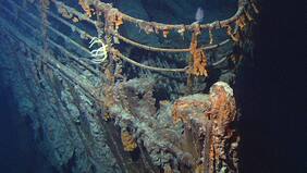 Desaparece submarino que llevaba a turistas a ver los restos del Titanic: realizan intensa búsqueda para encontrarlo