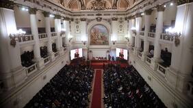 Asociación Chilena de Municipalidades contrató al hijo de Osvaldo Andrade con millonario sueldo pese a no tener título profesional