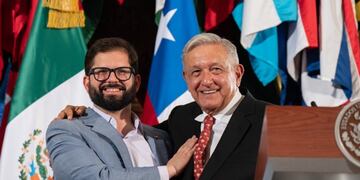 Presidente Boric se reunió con mandatario mexicano en La Moneda