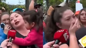 “Nos dijeron que íbamos a explotar todos”: la sorprendente reacción de votante con “guagua de 20 kilos” por aviso de bomba