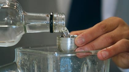 Histórica marca de pisco vuelve a producirse: será fabricada por “bicampeón mundial”