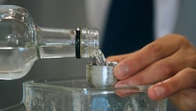 ¡Orgullo nacional! Pisco chileno arrasa en competencia internacional y es elegido el mejor del mundo