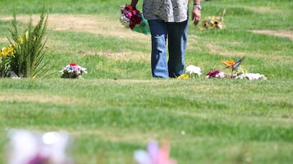 Entró al baño del cementerio y lo violó un vendedor de flores: el grave ataque sexual que remece a Talcahuano