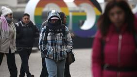 Amaneceres fríos y termómetros bajo cero: Las bajas temperaturas afectarán al centro-sur del país este fin de semana