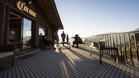 Corona lanza un cowork gratis en la montaña para que tengas una sesión de teletrabajo