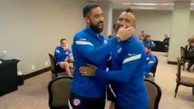 "Están más viejos, yo creo que este es el último Mundial que van a ir juntos. Era el momento de arreglarse...”, dice Pamela Díaz sobre el abrazo de Claudio Bravo y Arturo Vidal