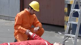 Atento a los protocolos que debe tener una obra en caso de emergencias