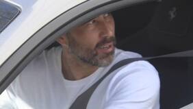 “¿La gasolina la pagas tú?”: Claudio Bravo sacó risas con su respuesta tras negarse a acelerar su Ferrari