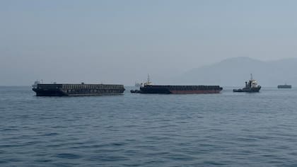 Irán anuncia cierre del estrecho de Ormuz por ataques de Israel en el sur del Líbano