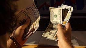 El dólar supera los $1.000 en Chile: El impacto de la guerra comercial y la incertidumbre global