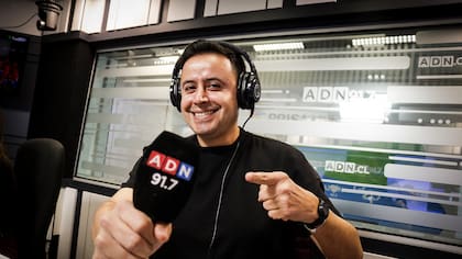 La Firme con Alberto Jesús López, el Trovador del Gol: “Un comentarista muy conocido me dijo que volviera a Paraguay… le demostré que estaba equivocado”