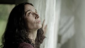 “Como diría Carlos Pinto...”: los desafíos de Aline Kuppenheim al construir personaje inspirado en Viviana Haeger