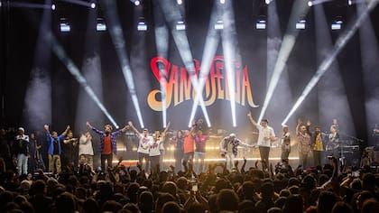 La cumbia chilena se viste de gala: Santaferia celebrará dos décadas de vida artística en el estadio Santa Laura