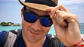 Se burlaron del feo vestido de plástico tipo Star Wars de la Fran en Primer Plano