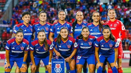 Un clásico y una lucha por la cima: los partidos que Mega trasmitirá este sábado