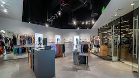 Para amantes del outdoor, esquí y sportstyle: importante tienda abre dos nuevas sucursales en Santiago