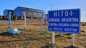 Cómo es la polémica base militar argentina instalada en suelo chileno