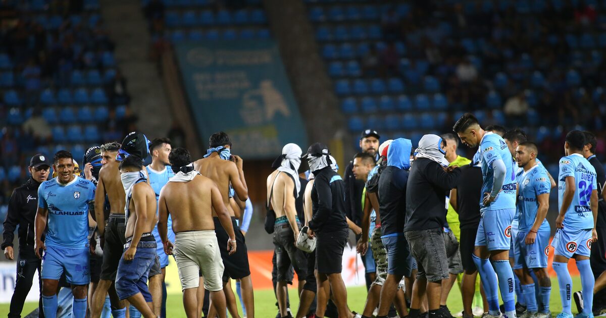 Nicolás Peric denuncia hostigamiento en Deportes Iquique: "Tienen que estar cagados de miedo"